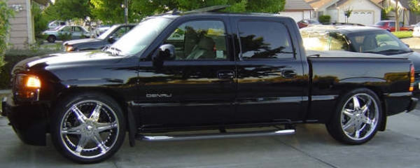 Donz Sorvino on 2006 GMC Denali