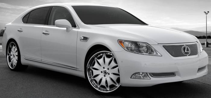 Asanti Grill Kit on Lexus LS460