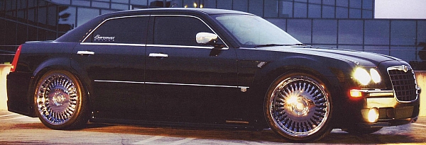 Chrysler 300 shown with Euromax Design 022 chrome