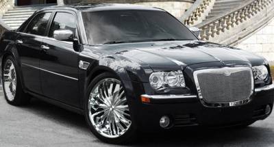 Mossa Avanza on Chrysler 300