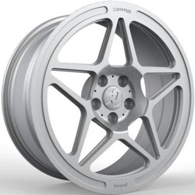 fifteen52 forged monoblock penta ltw